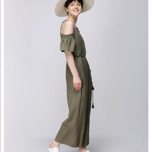 Caara Cold Shoulder Jumper Army Green size X-Small new with tags #106 - Picture 2 of 8